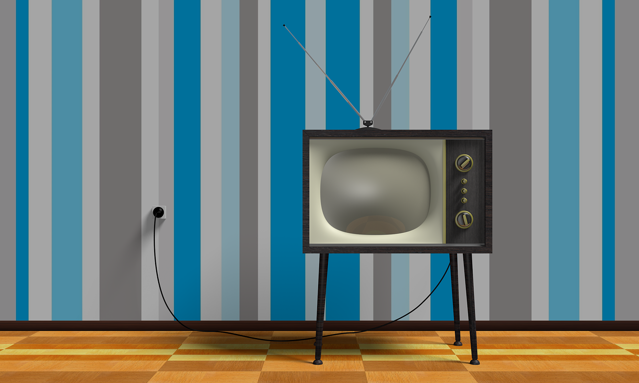 tv-2213140_1280(1)
